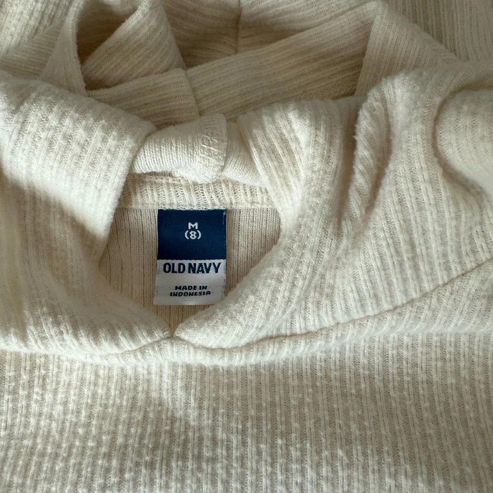 Bundle of Two Old Navy Long Sleeve Tops